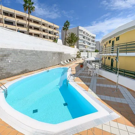 Apartment Caroni