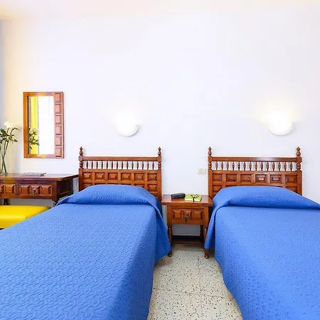 Apartment Caroni *